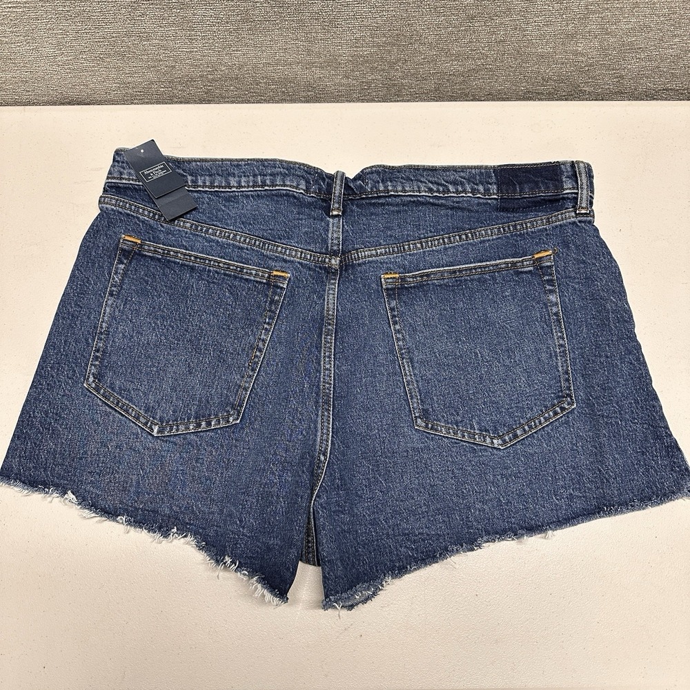 Abercrombie & Fitch The Mom Short High Rise Blue Denim 34/18 NWT Retail $59 - Picture 2 of 12